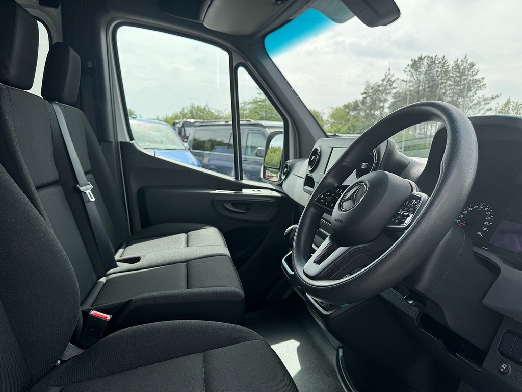 Mercedes-Benz Sprinter 314 Cdi Progressive 143Ps L2 H2 Lwb High Roof Welf White #5