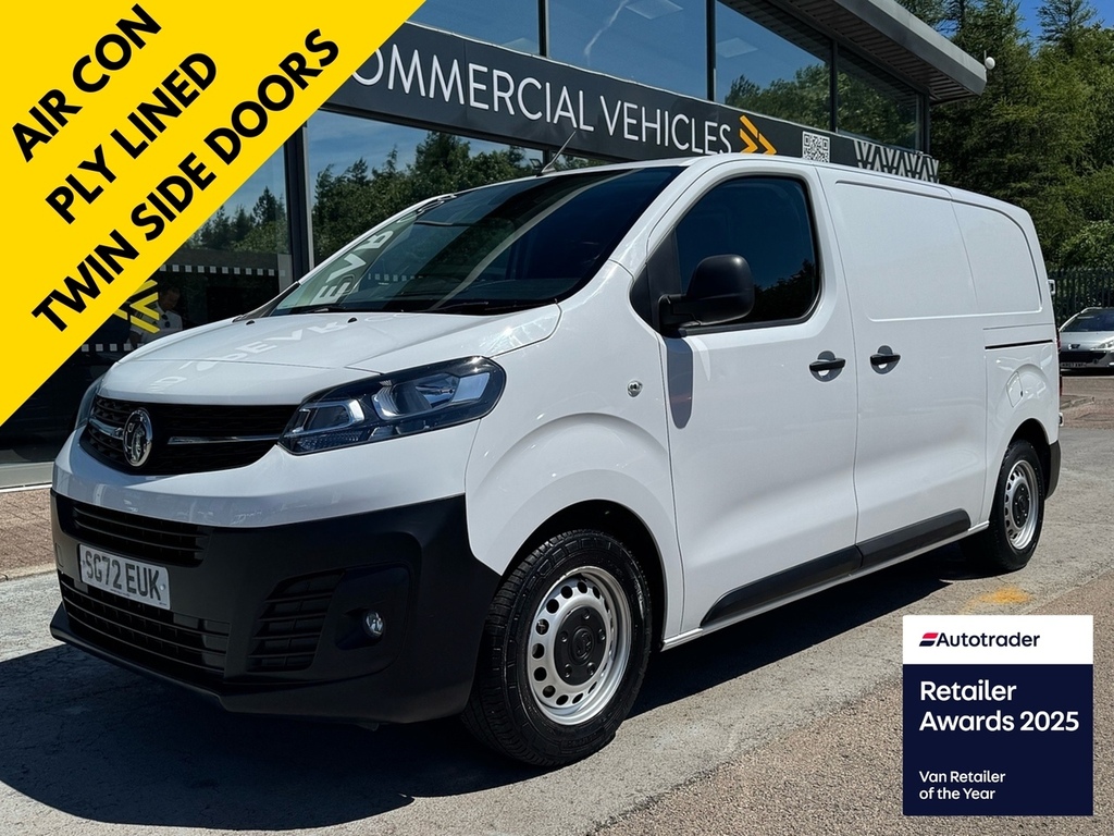 Vauxhall Vivaro Turbo D 2700 Dynamic 120Ps With Air Con, Cruise White