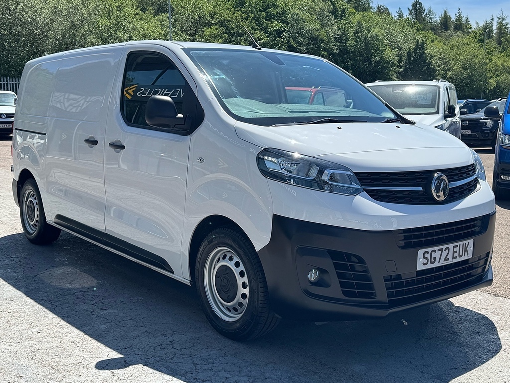 Vauxhall Vivaro Turbo D 2700 Dynamic 120Ps With Air Con, Cruise SG72EUK White #3