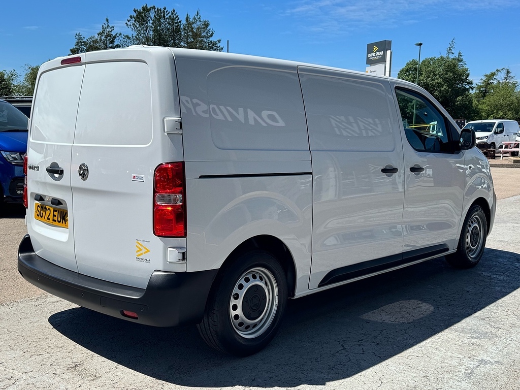 Vauxhall Vivaro Turbo D 2700 Dynamic 120Ps With Air Con, Cruise SG72EUK White #2