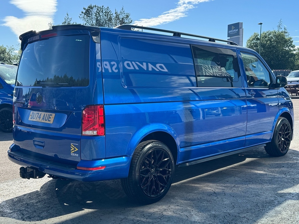 Volkswagen Transporter T32 Highline 150Ps Kombi 5 Seats Dsg With Dscv Exc DU74AUE Blue #2