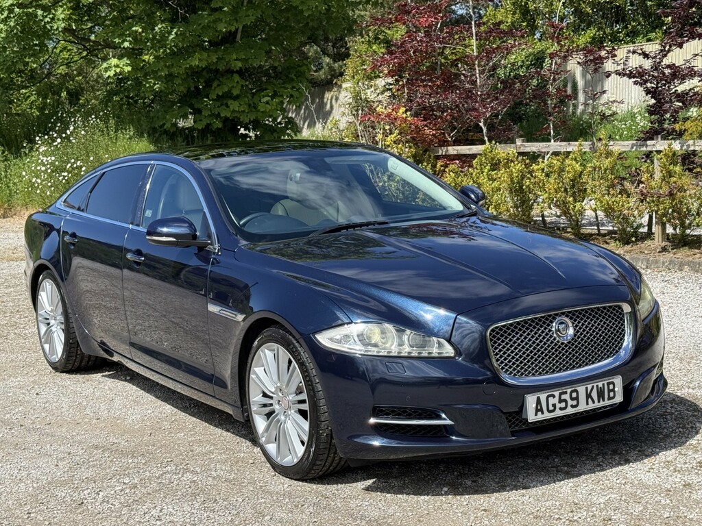 Jaguar XJ 3.0 D V6 Portfolio Blue