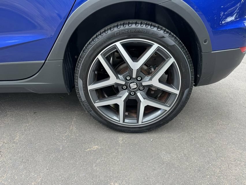 Seat Arona 1L Xcellence Lux HY20TPV Blue #5