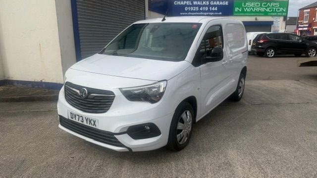 Vauxhall Combo 1.5L Pro DY73YKX White #2