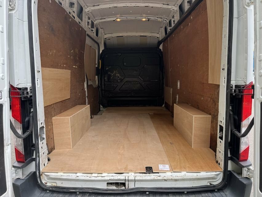 Ford Transit Custom Mpv MM68YJV White #5