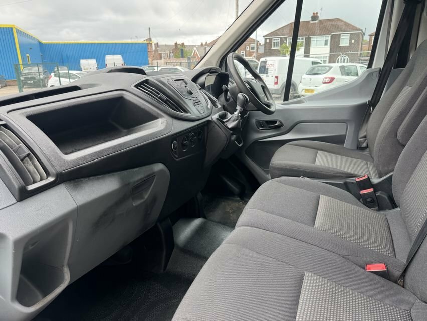 Ford Transit Custom Mpv MM68YJV White #4