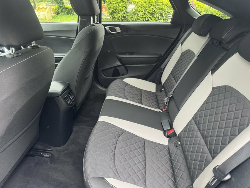 Kia Proceed 1.4L Gt-line Lunar Edition BP69NCD Silver #6