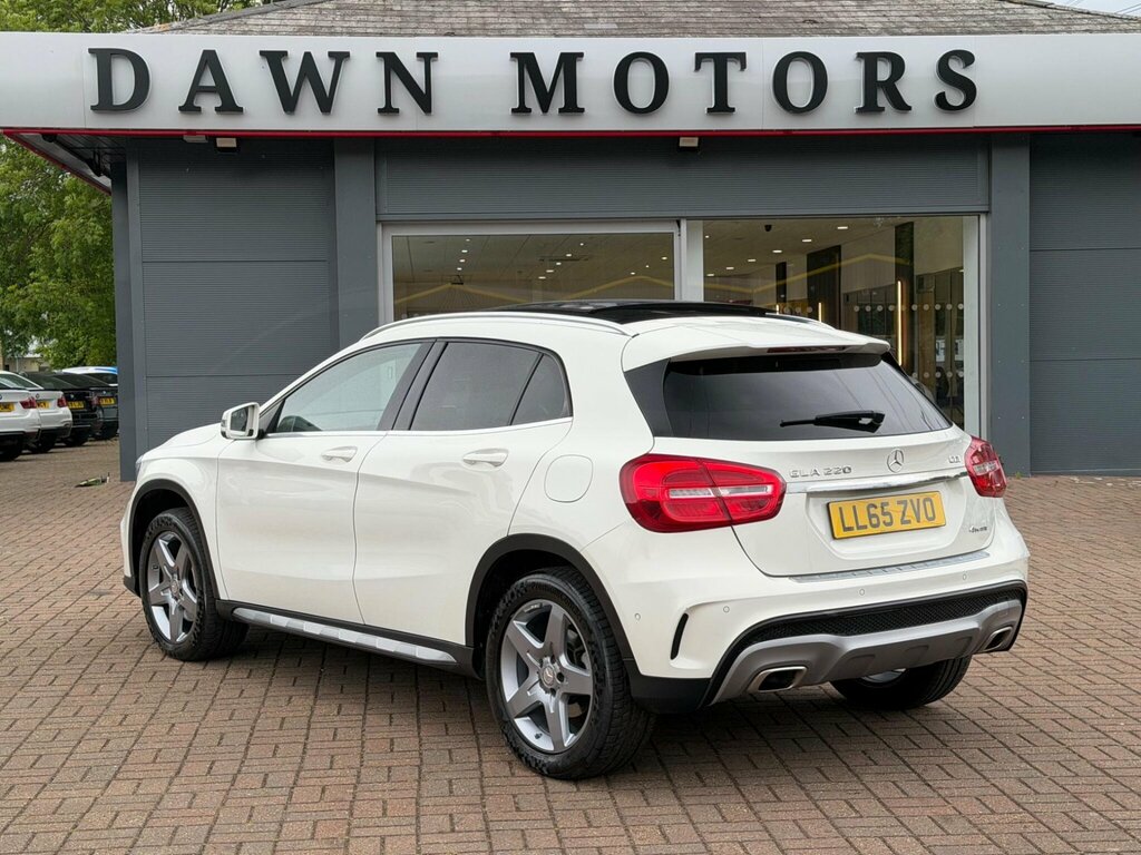 Mercedes-Benz GLA Class 2.1 Gla220d Amg Line Premium Plus 7G-dct 4Matic LL65ZVO White #2