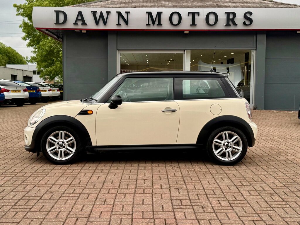 Mini Hatch 1.6 Cooper Euro 5 LX60OGL White #2
