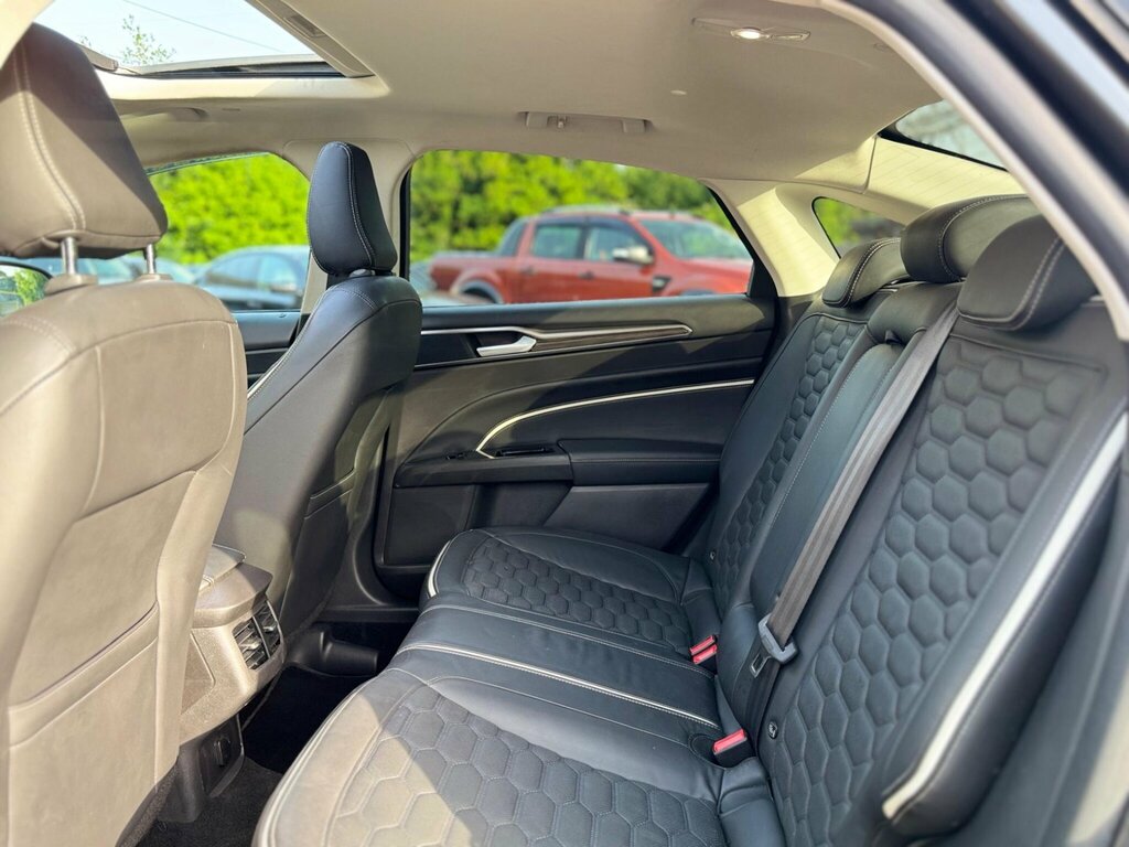 Ford Mondeo 2.0 Tivct Vignale Cvt 6Spd Euro 6 Ss Grey #4