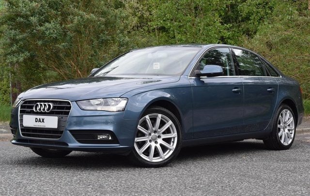 Audi A4 2.0 Tdi Se Technik SK64RUJ Blue #5