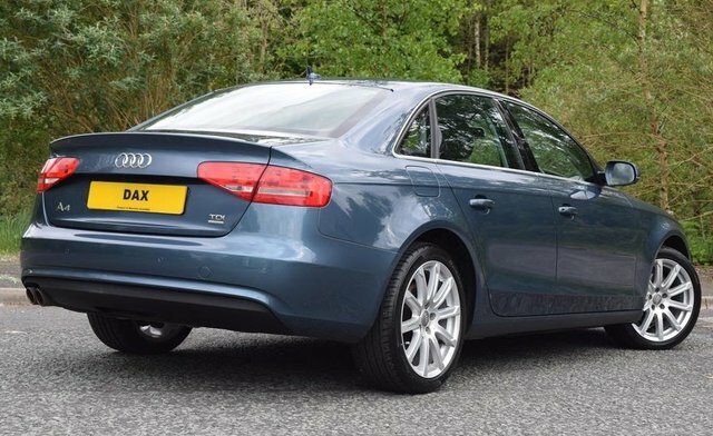 Audi A4 2.0 Tdi Se Technik SK64RUJ Blue #4