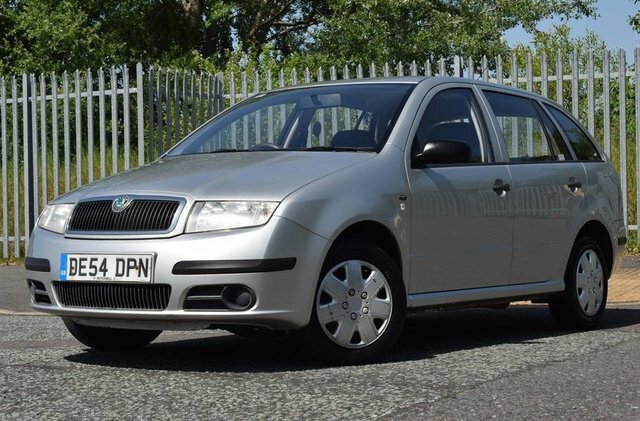 Skoda Fabia 1.4 16V Elegance Silver #1