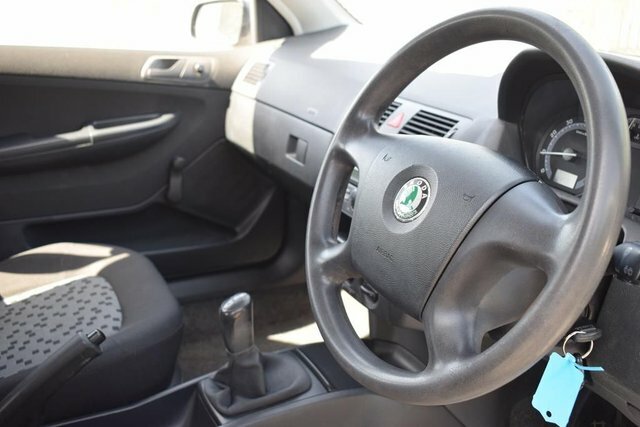 Skoda Fabia 1.4 16V Elegance Silver #22