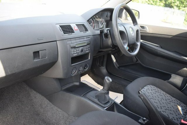 Skoda Fabia 1.4 16V Elegance Silver #7