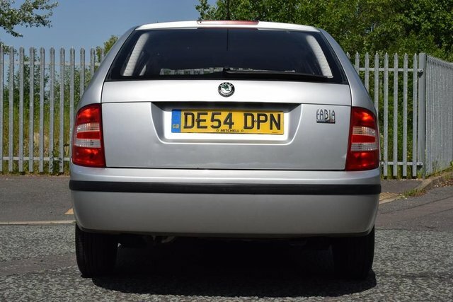 Skoda Fabia 1.4 16V Elegance Silver #10