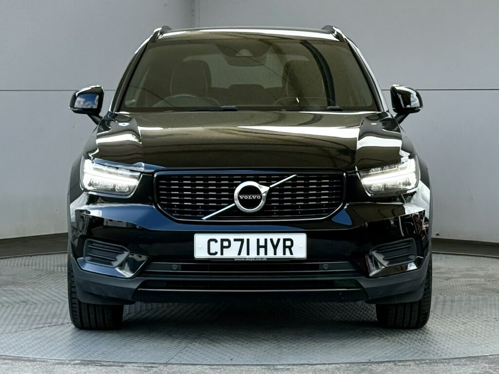 Volvo XC40 2.0 B4 Mhev R-design Suv Hybrid Dct Aut CP71HYR Black #3