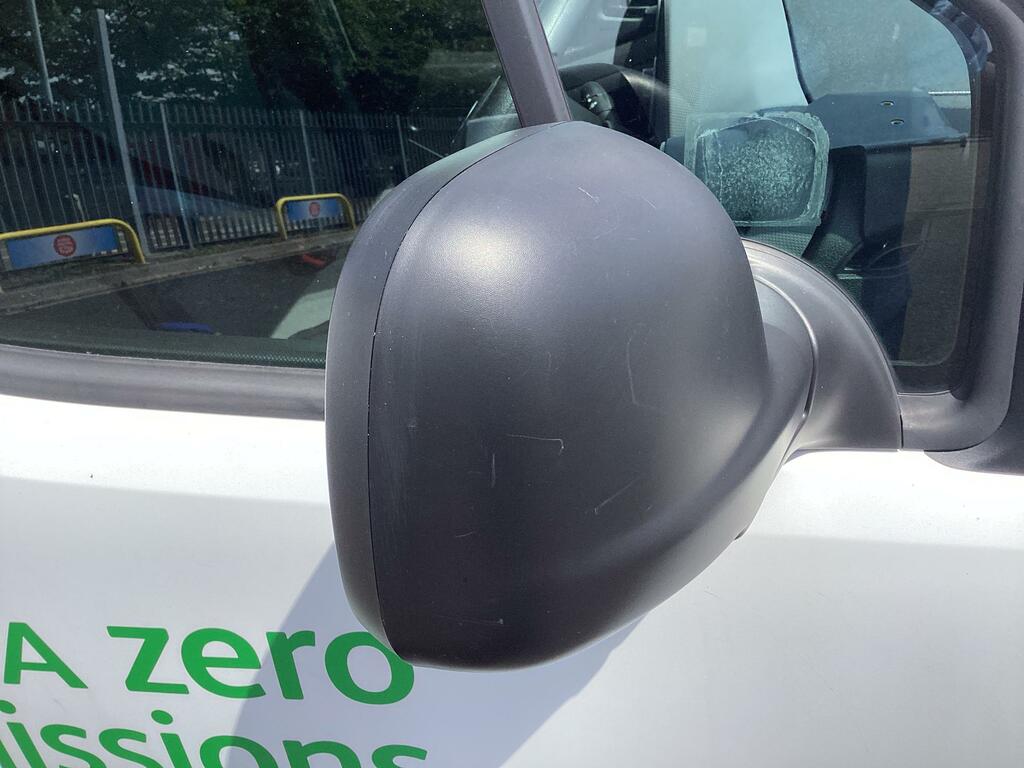 Citroen e-Berlingo E 635 LX Fwd L1 H1 Black #13