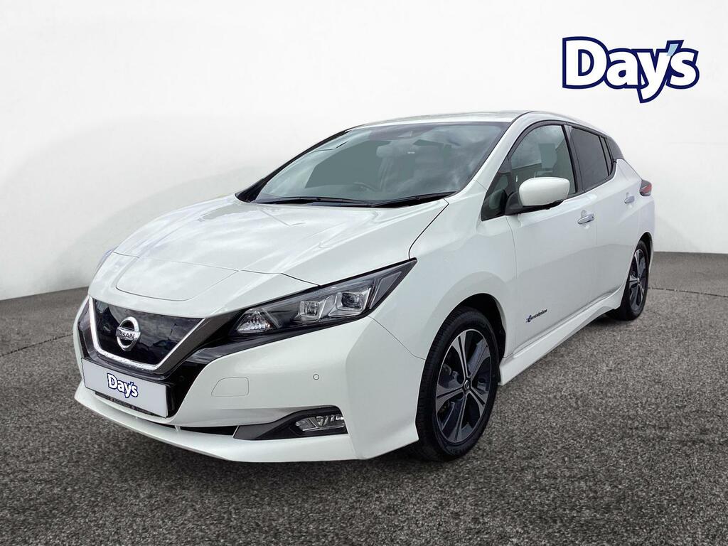 Nissan Leaf 40Kwh Tekna Hatchback 150 Ps White #5