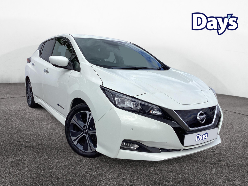 Nissan Leaf 40Kwh Tekna Hatchback 150 Ps White