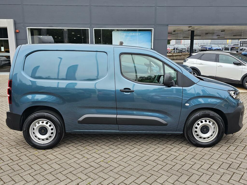 Peugeot E-Partner 800 52Kwh Professional Standard Panel Van Swb  #8