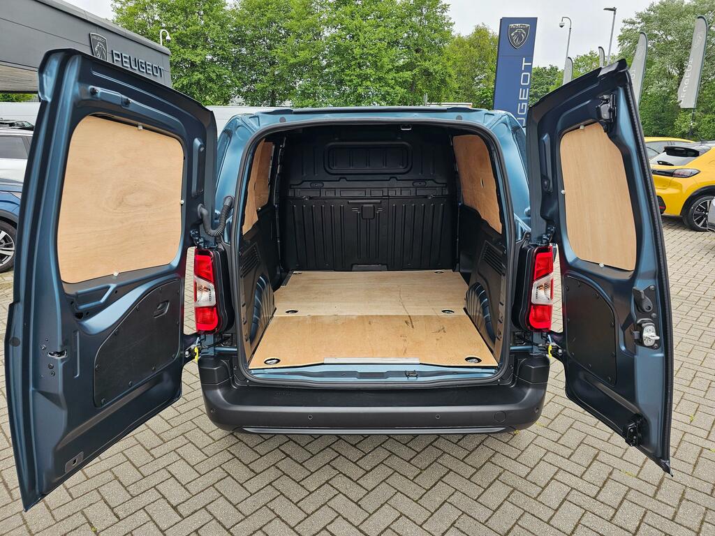 Peugeot E-Partner 800 52Kwh Professional Standard Panel Van Swb  #21