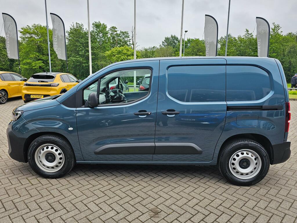 Peugeot E-Partner 800 52Kwh Professional Standard Panel Van Elec Blue #4