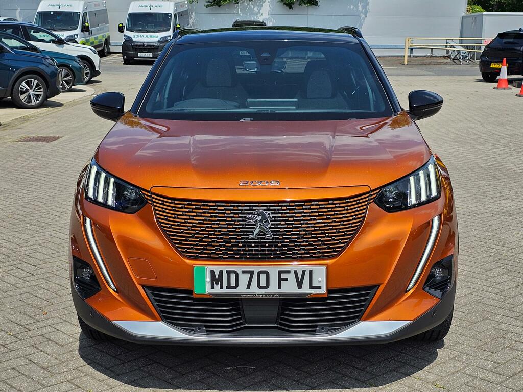 Peugeot e-2008 50Kwh Gt Premium Suv 136 Ps MD70FVL Orange #2