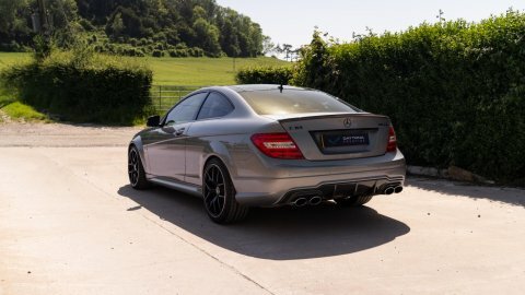 Mercedes-Benz C Class 6.3 C63 V8 LY61BZX #2