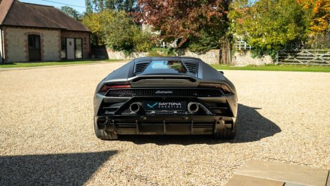Lamborghini Huracan 5.2 V10 640 Awd  #9