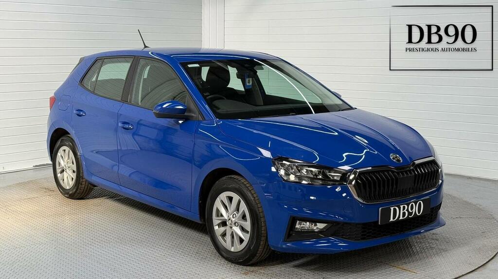 Skoda Fabia Hatchback 1.0 Tsi Se Comfort Euro 6 Ss 202 Blue