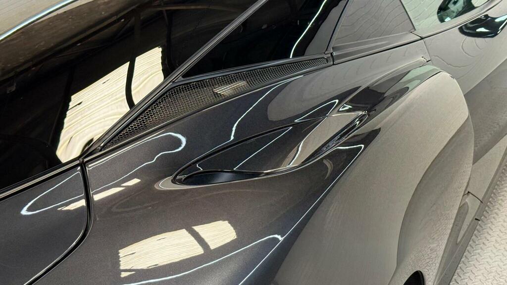 McLaren GT Premium And Practicality Pack Grey #24