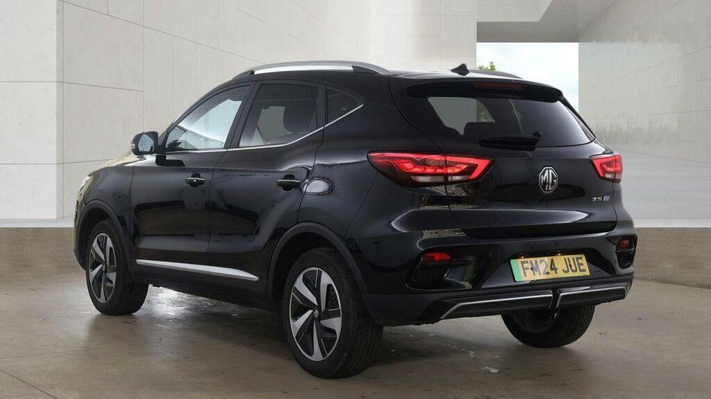 MG ZS Suv FM24JUE Black #5
