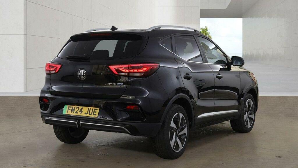 MG ZS Suv FM24JUE Black #6
