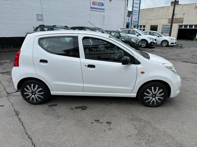Suzuki Alto 1.0 12V Sz3 Hatchback Euro 5 68 White #4