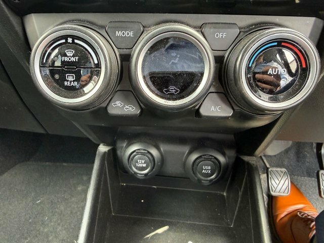 Suzuki Swift 1.2 Dualjet Mhev Sz5 Hatchback Hybrid M White #5