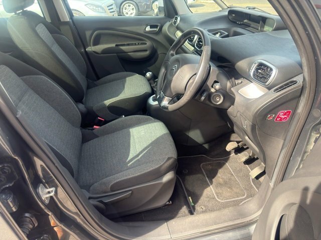 Citroen C3 Picasso 1.6L Platinum Purple #14