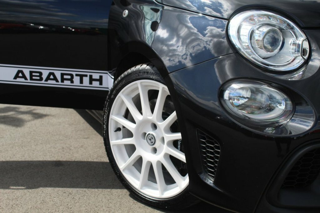 Abarth 695 1.4L Null Green #15