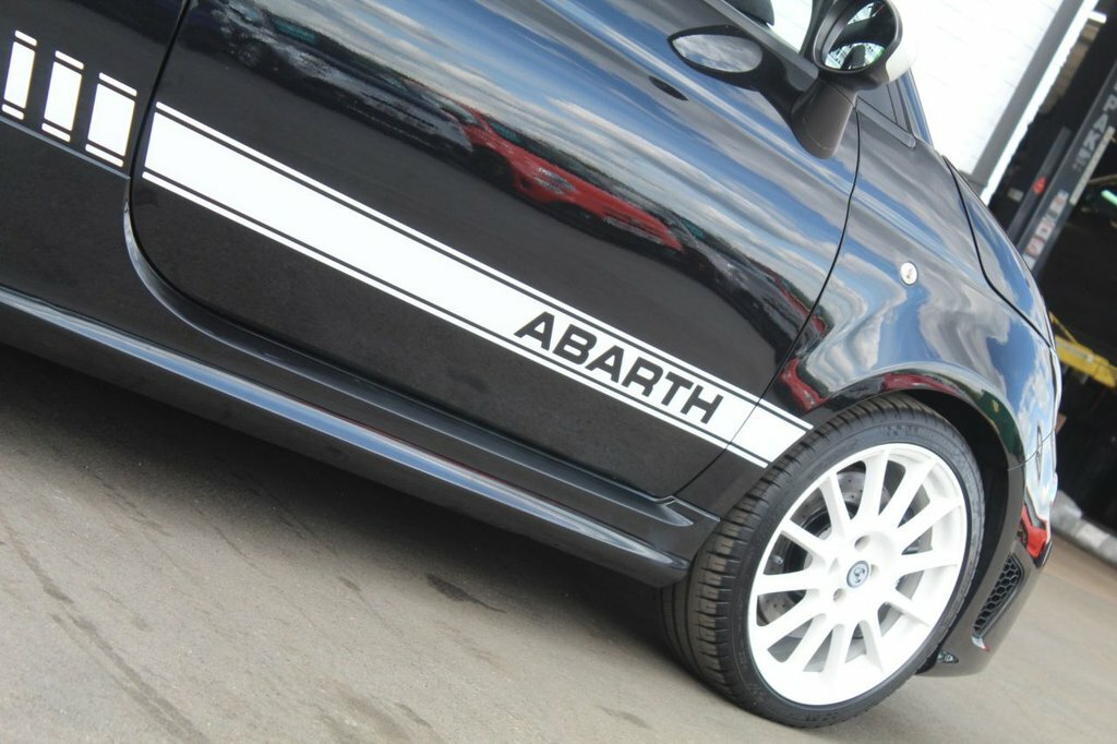 Abarth 695 1.4L Null Green #44