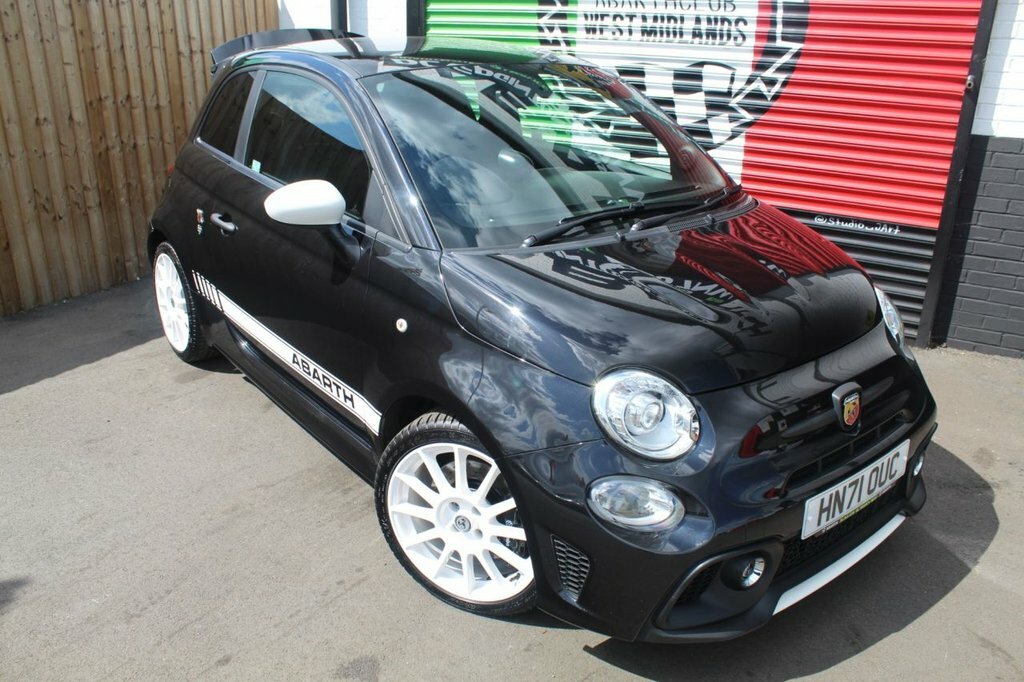 Abarth 695 1.4L Esseesse Black #3