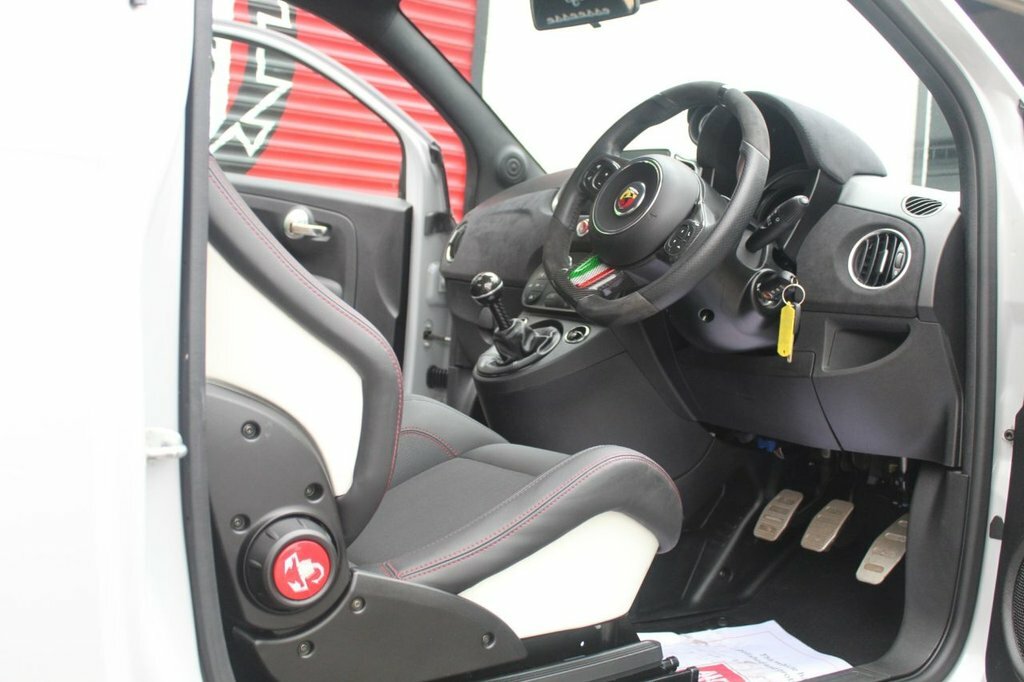 Abarth 695 1.4 T-jet 180 Esseesse Grey #24
