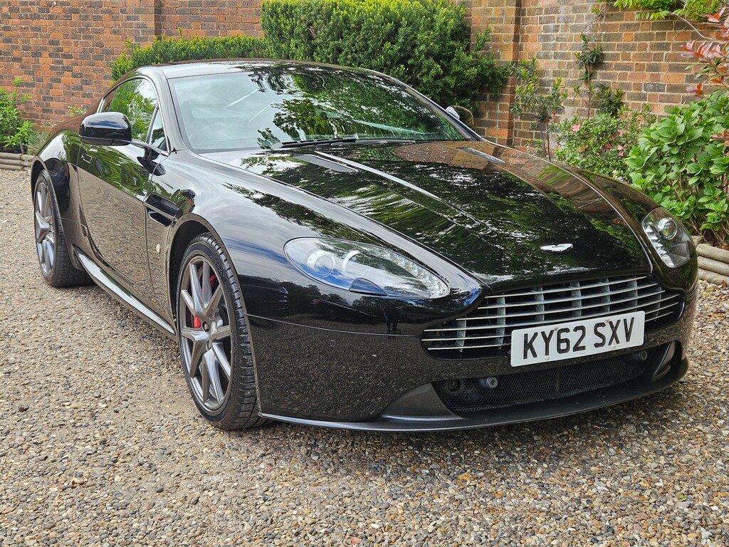 Aston Martin Vantage V8 #5