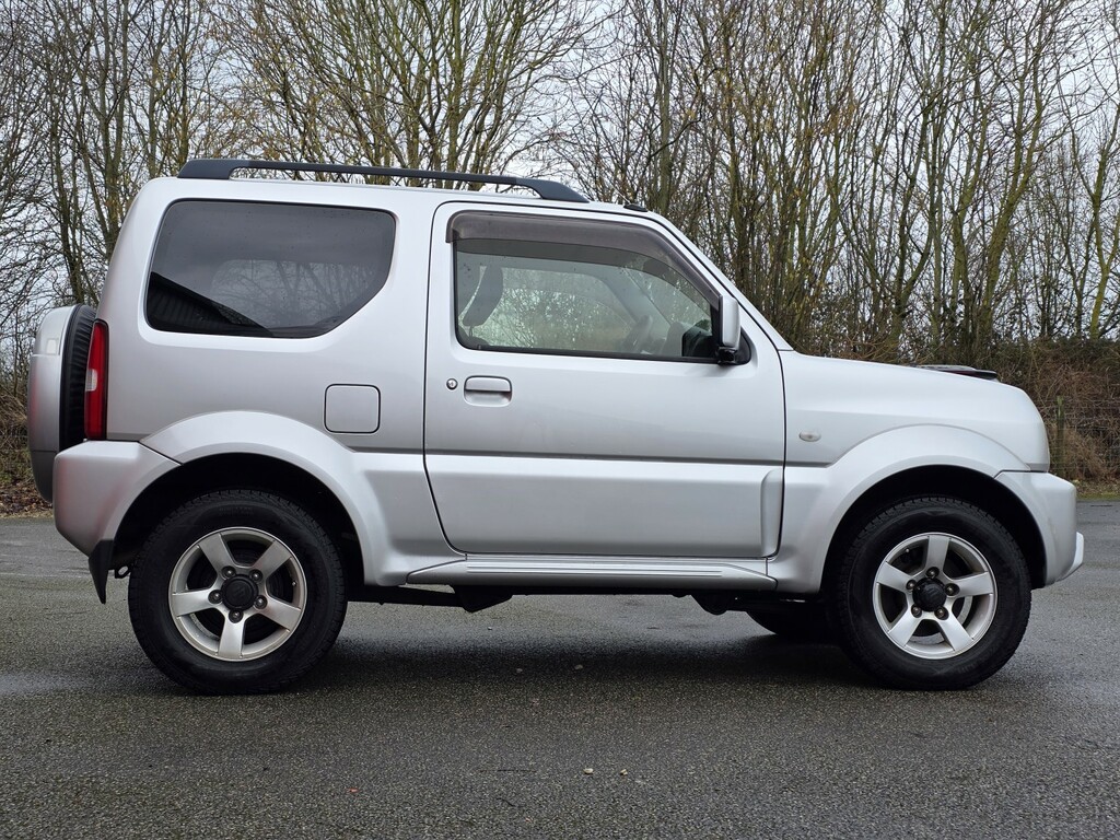 Suzuki Jimny 4X4 1.3L Jimny Sierra 201515 YJ65OLH Silver #6