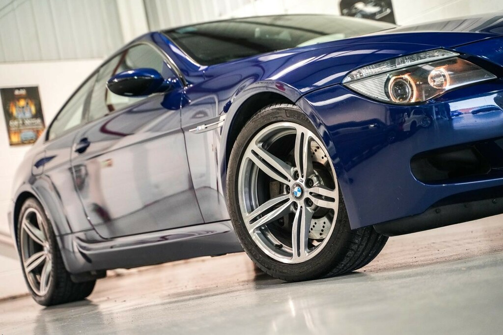 BMW M6 5.0 V10 Coupe Black #5