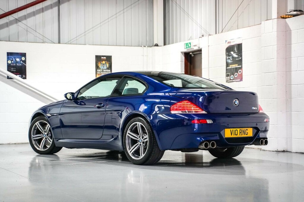 BMW M6 5.0 V10 Coupe Black #13