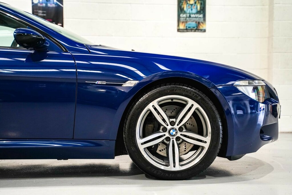 BMW M6 5.0 V10 Coupe Black #2