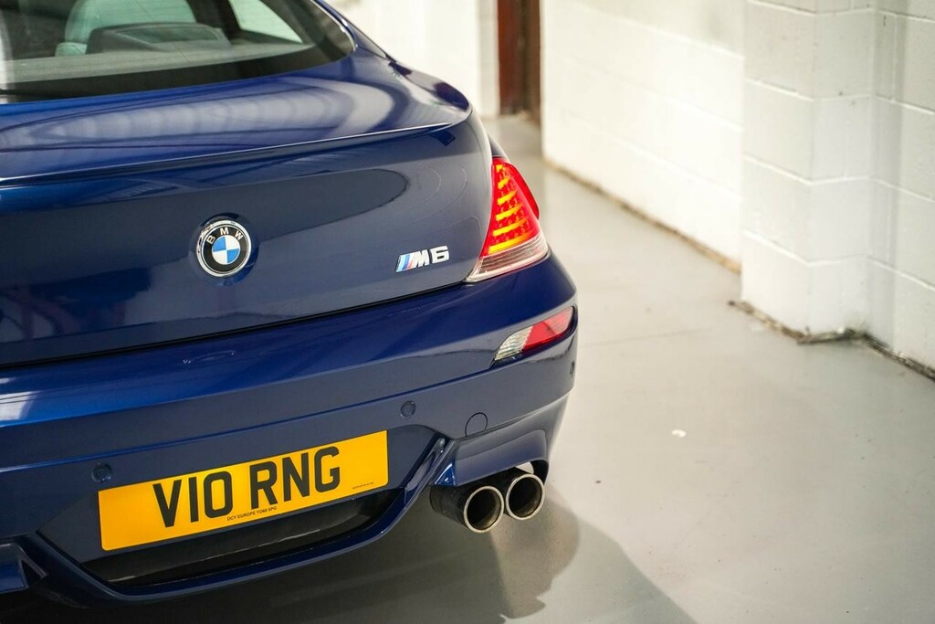 BMW M6 5.0 V10 Coupe Black #38