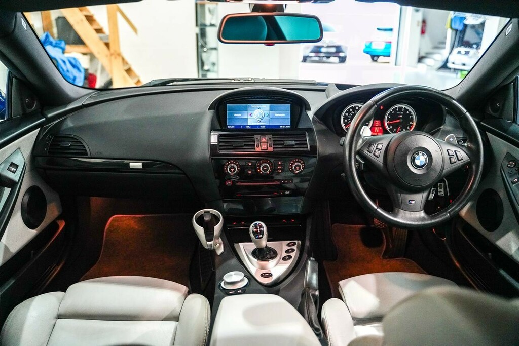 BMW M6 5.0 V10 Coupe Black #12