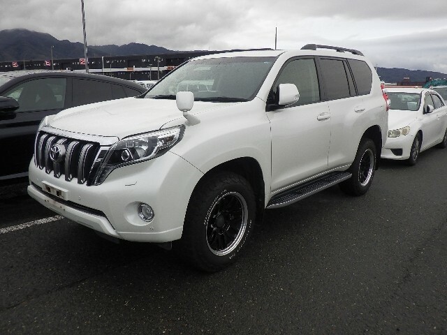 Toyota Land Cruiser 4X4 2.8 D4-d Tx Prado - Rust Free 201565 LAND12 White #2