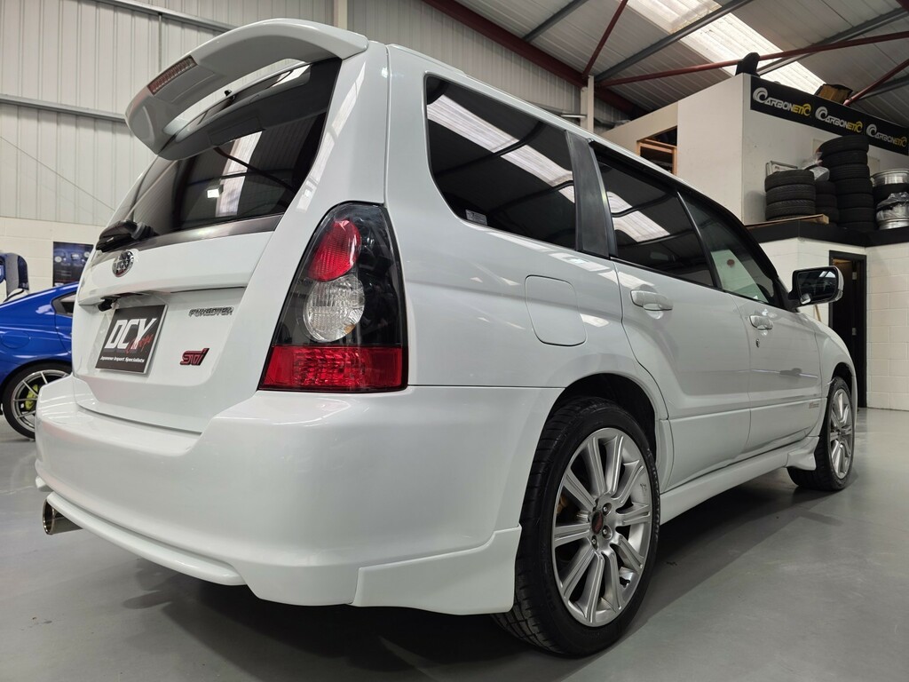Subaru Forester Suv 2.5 Sti 200505 White #5